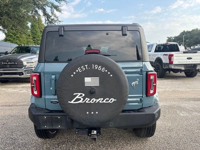 2022 Ford Bronco Outer Banks LUXURY