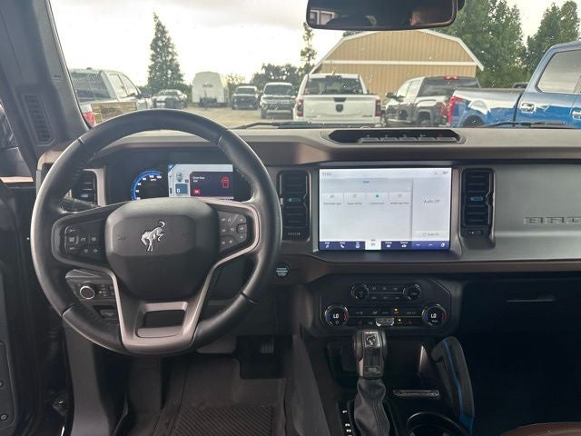 2023 Ford Bronco Outer Banks SASQUATCH