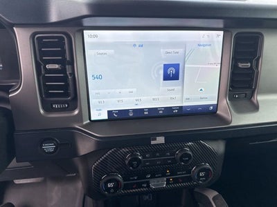 2023 Ford Bronco Outer Banks SASQUATCH