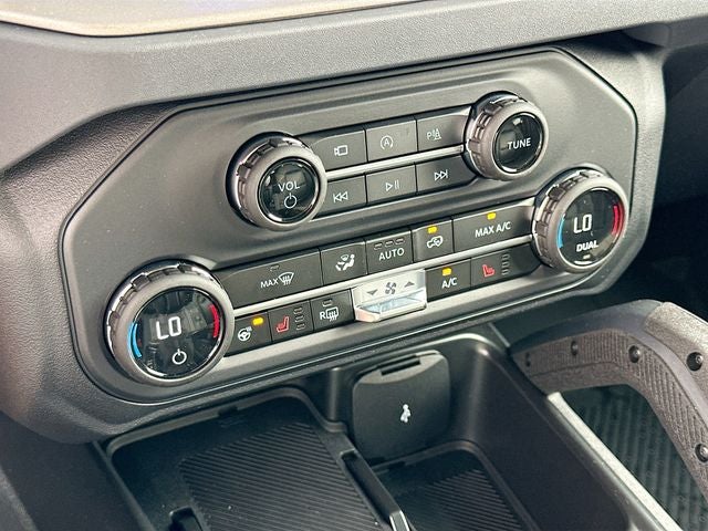 2025 Ford Bronco Outer Banks Sasquatch Pkg