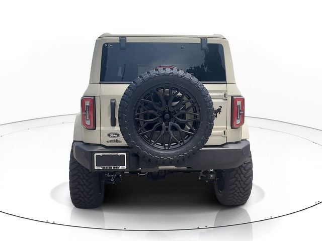 2026 Ford Bronco Outer Banks LIFTED / WHEELS & TIRES