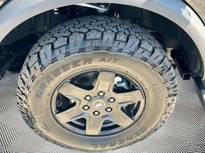 2025 Ford Bronco Outer Banks 2.7 BLACK APPEARANCE