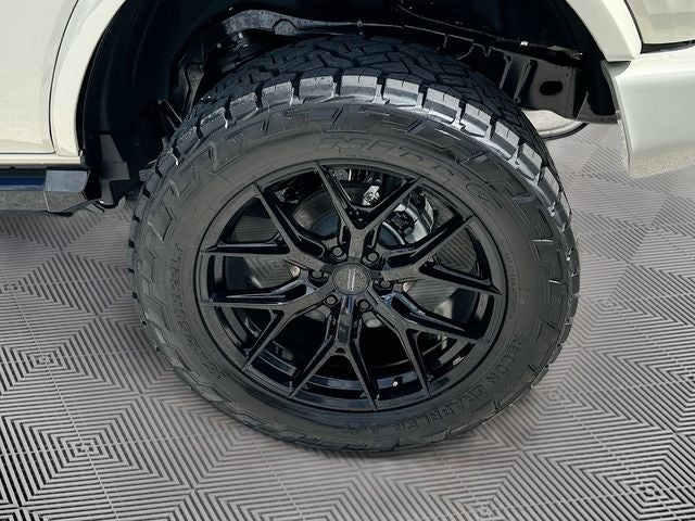 2026 Ford Bronco Outer Banks / LIFTED WHEELS & TIRES