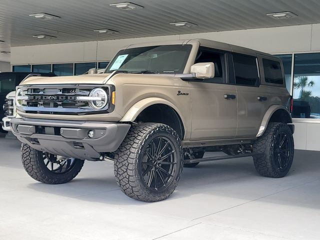 2026 Ford Bronco Outer Banks / LIFTED WHEELS & TIRES