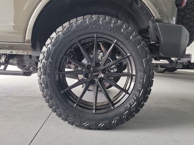 2026 Ford Bronco Outer Banks / LIFTED WHEELS & TIRES