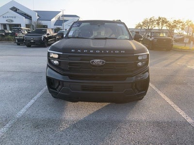 2025 Ford Expedition Max Active