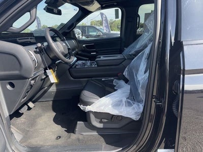 2026 Ford Expedition Max Platinum STEALTH