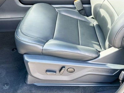 2026 Ford Expedition Max Platinum STEALTH
