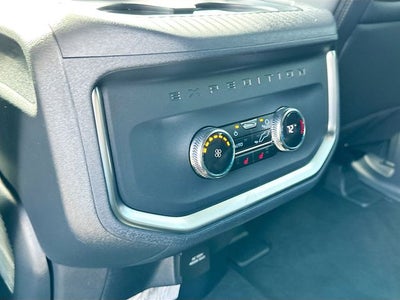 2026 Ford Expedition Max Platinum STEALTH