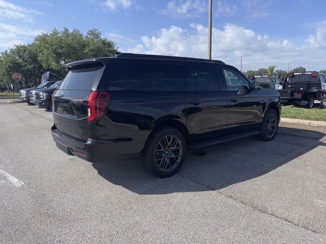 2026 Ford Expedition Max Platinum STEALTH
