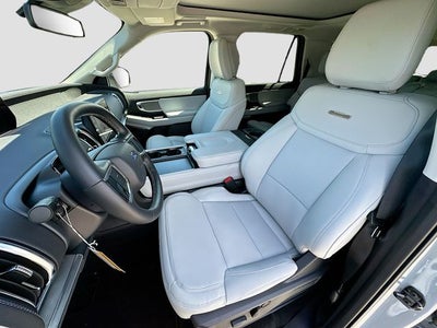 2026 Ford Expedition Max Platinum