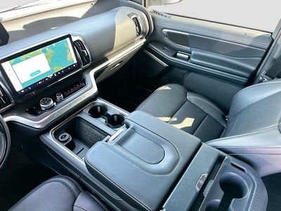 2025 Ford Expedition Max Platinum STEALTH PERFORMANCE PACK