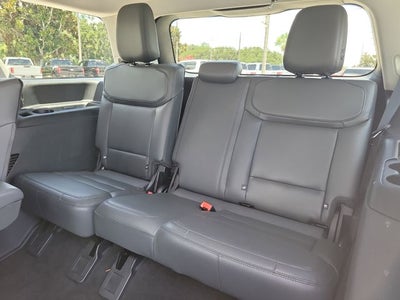 2026 Ford Expedition Active