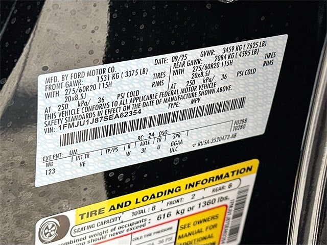 2025 Ford Expedition Active