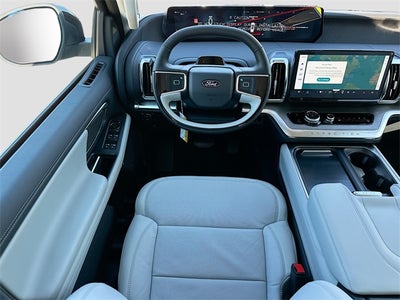 2025 Ford Expedition Platinum