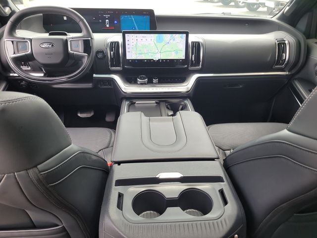 2025 Ford Expedition Platinum STEALTH