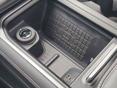 2025 Ford Expedition Platinum STEALTH