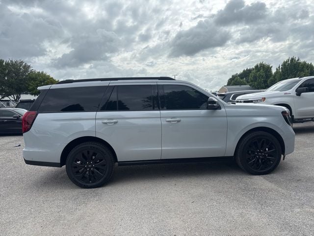 2025 Ford Expedition Platinum STEALTH