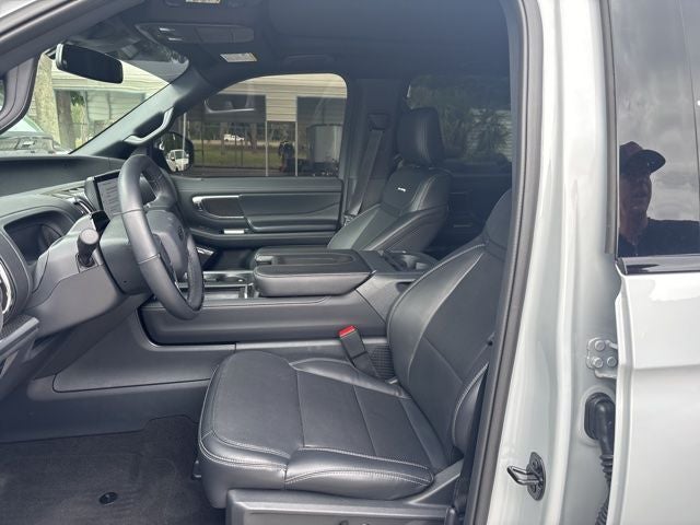 2025 Ford Expedition Platinum STEALTH