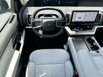2026 Ford Expedition Platinum
