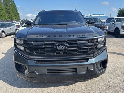 2025 Ford Expedition Platinum STEALTH PERFORMANCE PACKAGE