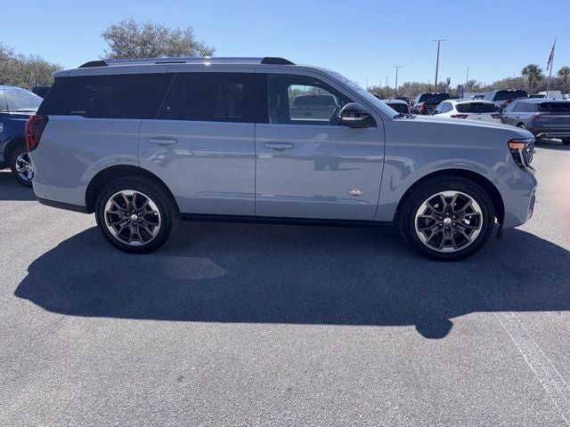 2025 Ford Expedition King Ranch