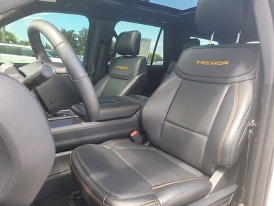 2025 Ford Expedition Tremor