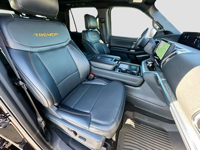 2025 Ford Expedition Tremor 3.5 HIGH OUTPUT ECOBOOST