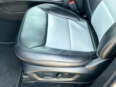 2023 Ford Explorer XLT SPORT APPEARANCE PACK