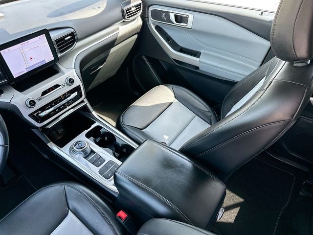 2023 Ford Explorer XLT SPORT APPEARANCE PACK