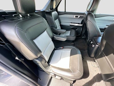 2023 Ford Explorer XLT SPORT APPEARANCE PACK