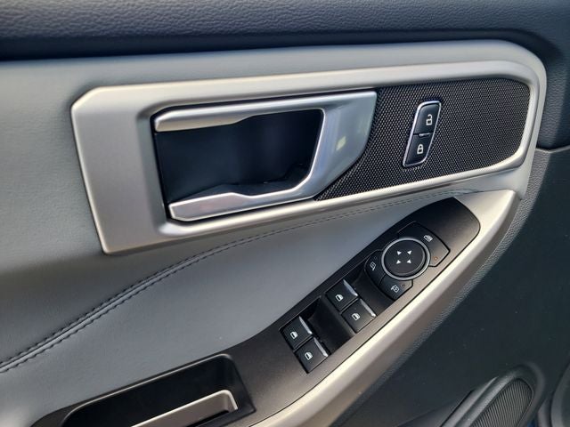 2023 Ford Explorer XLT SPORT APPEARANCE