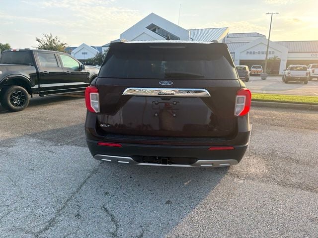 2023 Ford Explorer XLT 202A