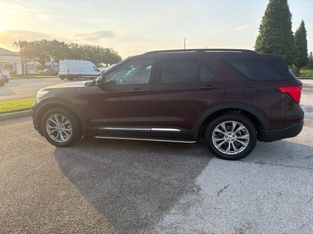 2023 Ford Explorer XLT 202A