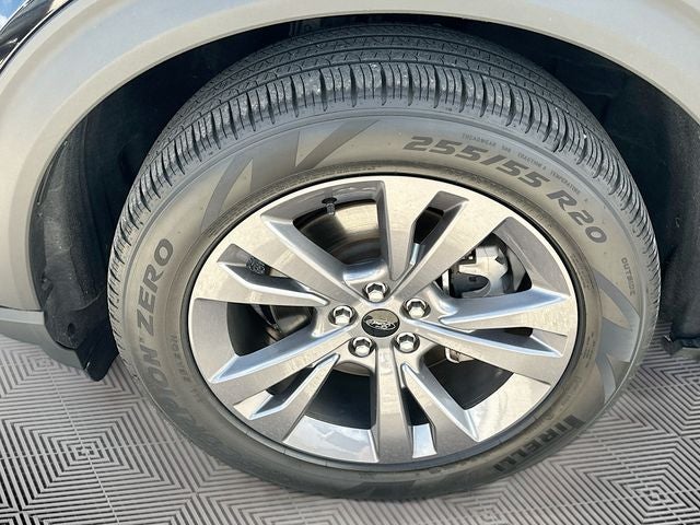 2023 Ford Explorer XLT SPORT APPEARANCE PACK