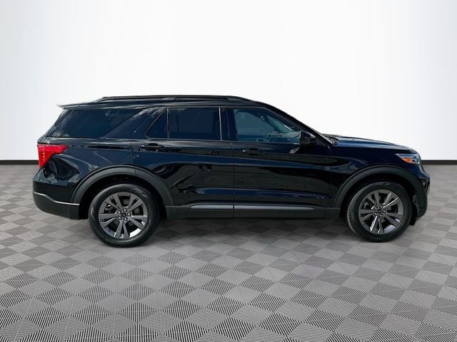 2023 Ford Explorer XLT SPORT APPEARANCE PACK