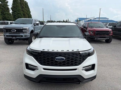 2024 Ford Explorer ST-Line
