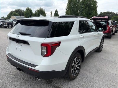 2024 Ford Explorer ST-Line