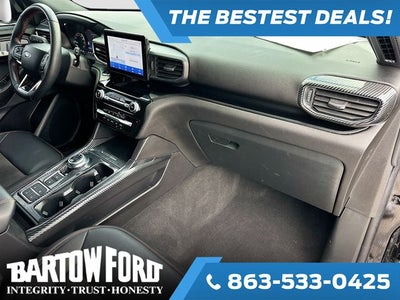 2023 Ford Explorer ST-Line