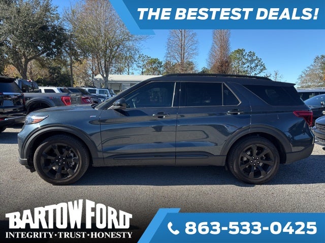 2023 Ford Explorer ST-Line