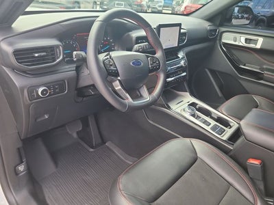 2023 Ford Explorer ST-Line