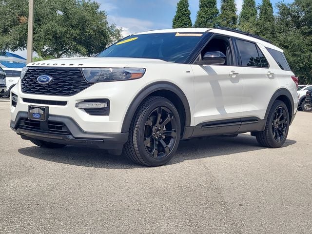 2023 Ford Explorer ST-Line
