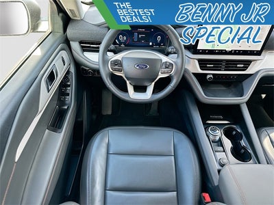 2025 Ford Explorer Active