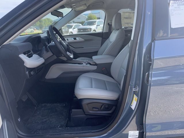 2026 Ford Explorer Active COMFORT PACKAGE