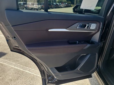 2026 Ford Explorer Platinum 2WD