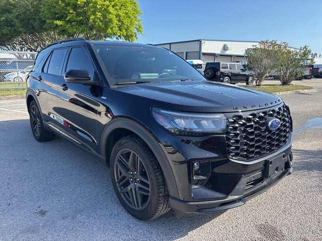 2025 Ford Explorer ST-Line PREMIUM