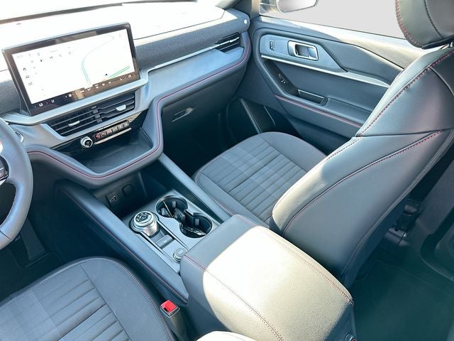 2026 Ford Explorer ST-Line STREET PACK