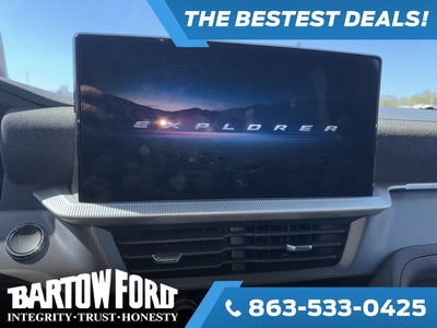 2025 Ford Explorer ST-Line