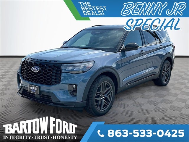 2025 Ford Explorer ST-Line