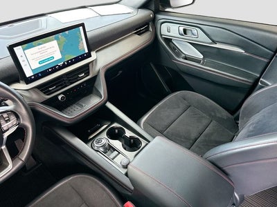 2025 Ford Explorer ST 3.0 V 6